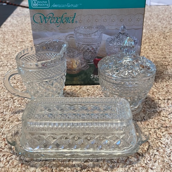 Vintage New Anchor Hocking Wexford cut glass 5PC table servers. - Picture 3 of 3